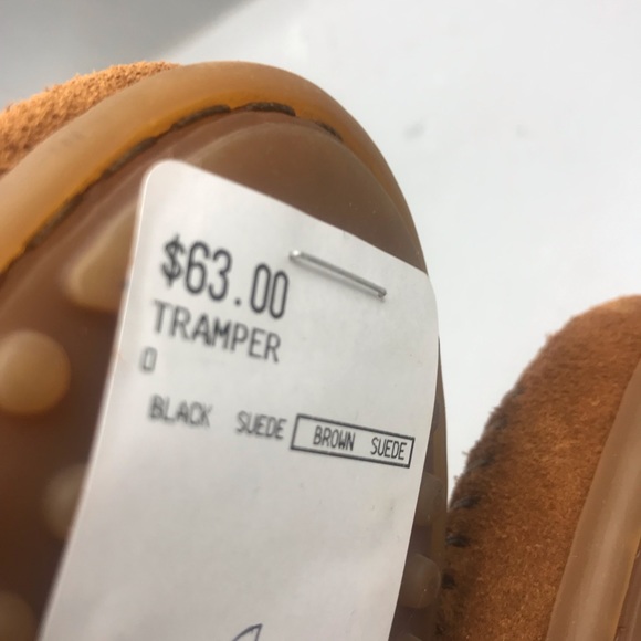 Minnetonka Moccasins Women’s Ankle Fringe Brown - Picture 4 of 7